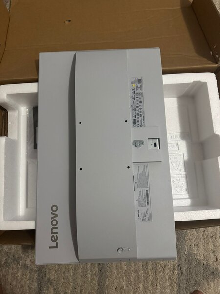 Vand Monitor Lenovo